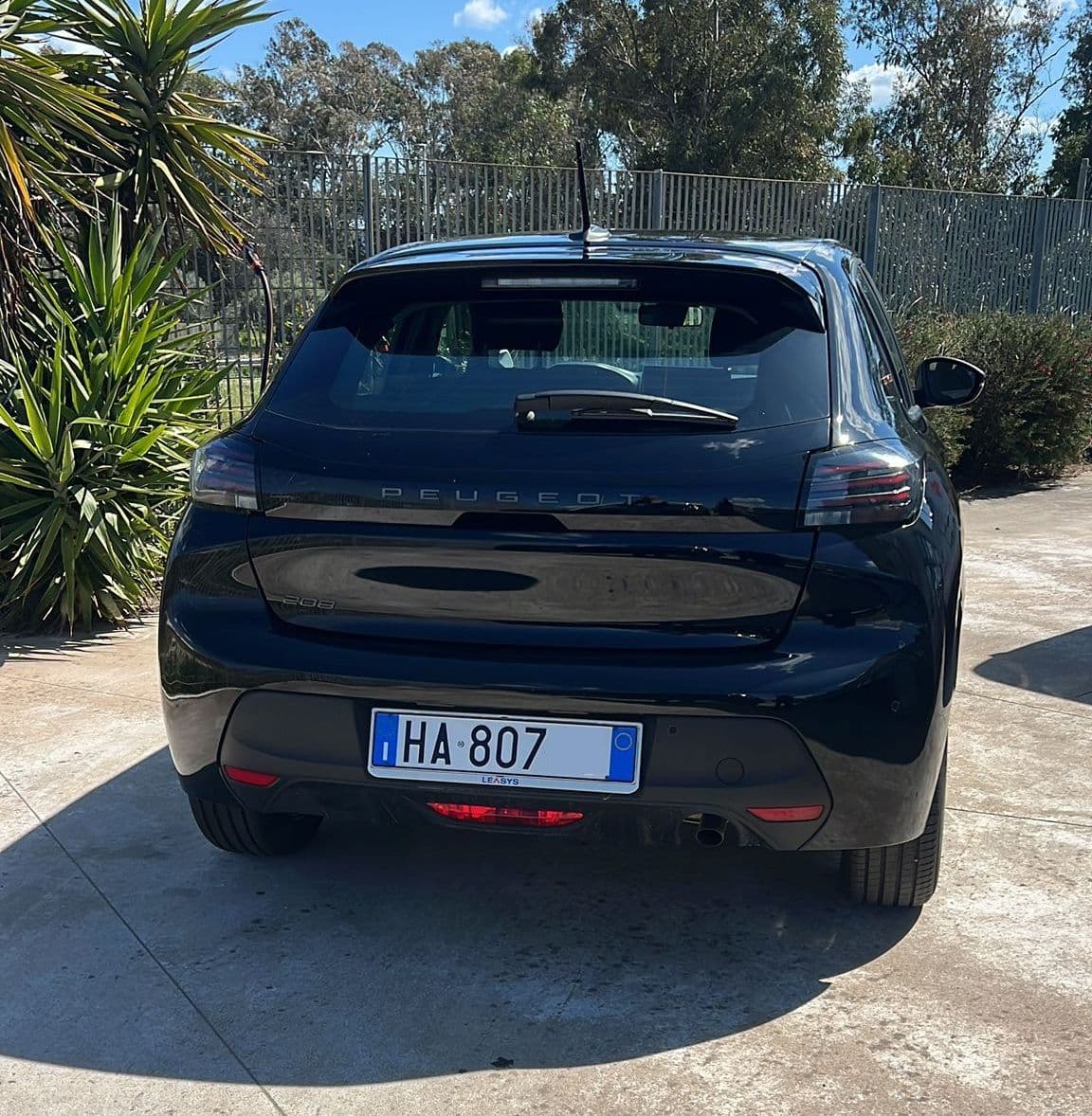 PEUGEOT 208 Style PureTech 100 nuova - Noleggiata a lungo termine da Andrea di Olbia (Sassari, Sardegna)